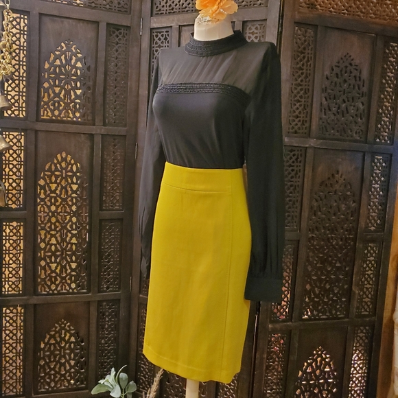Marigold pencil skirt NWOT Sz12 - Picture 10 of 11
